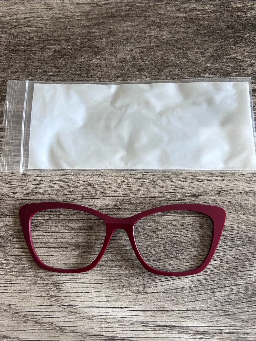 Pair Eyewear. Wanda Topper. Burgundy
